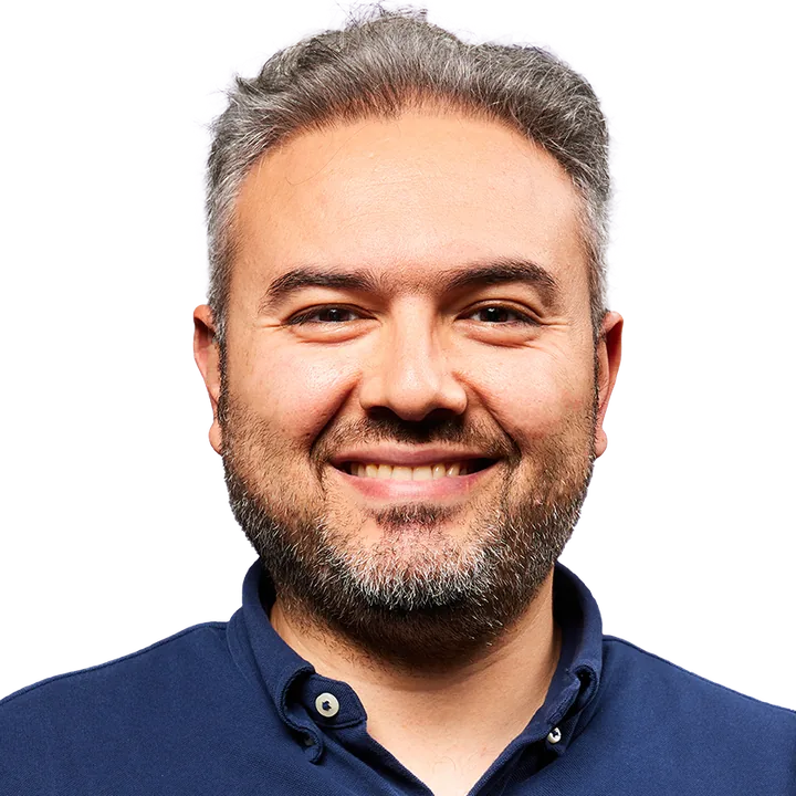 Portrait of Isa Ozler